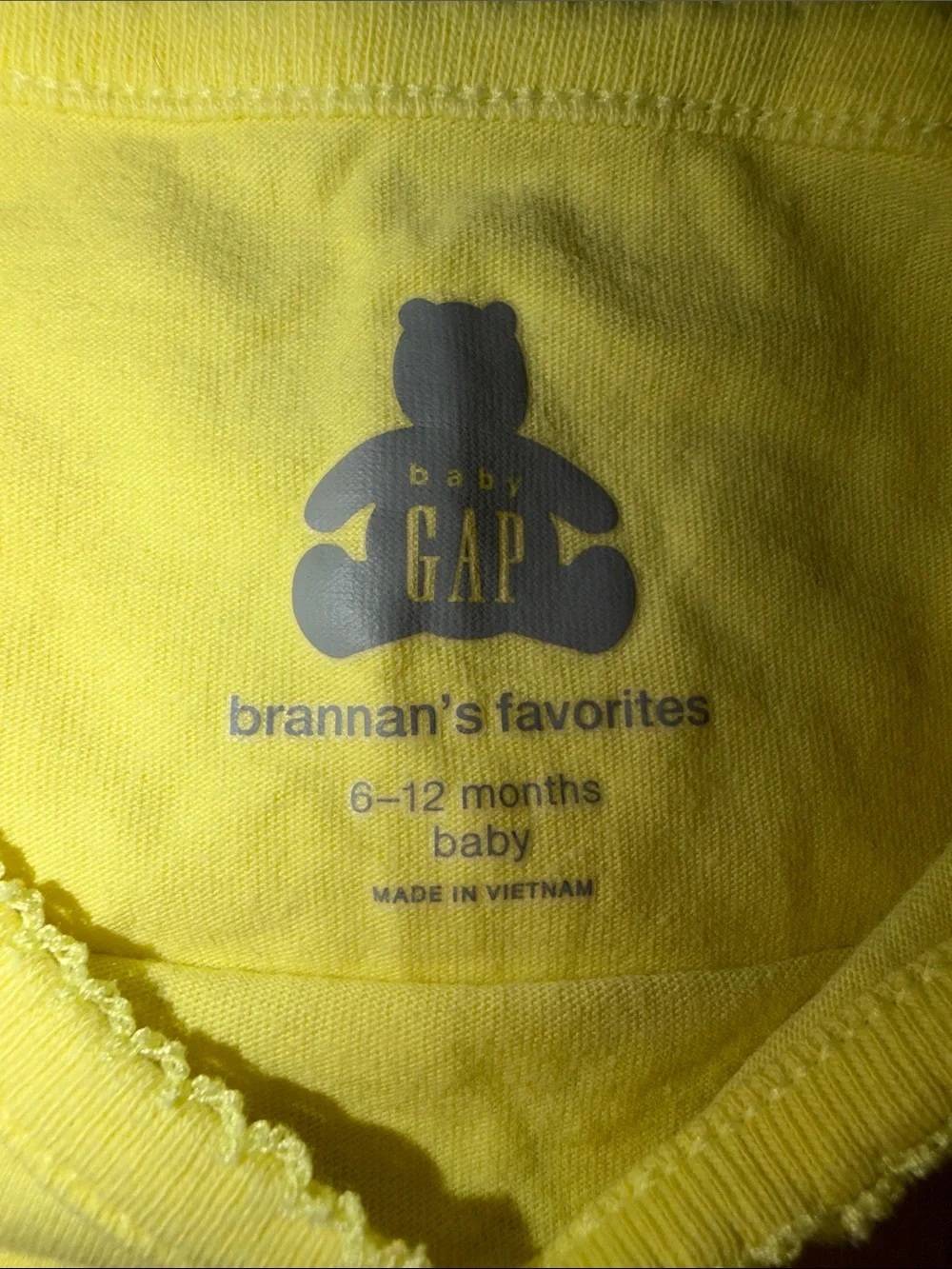 GAP soft yellow